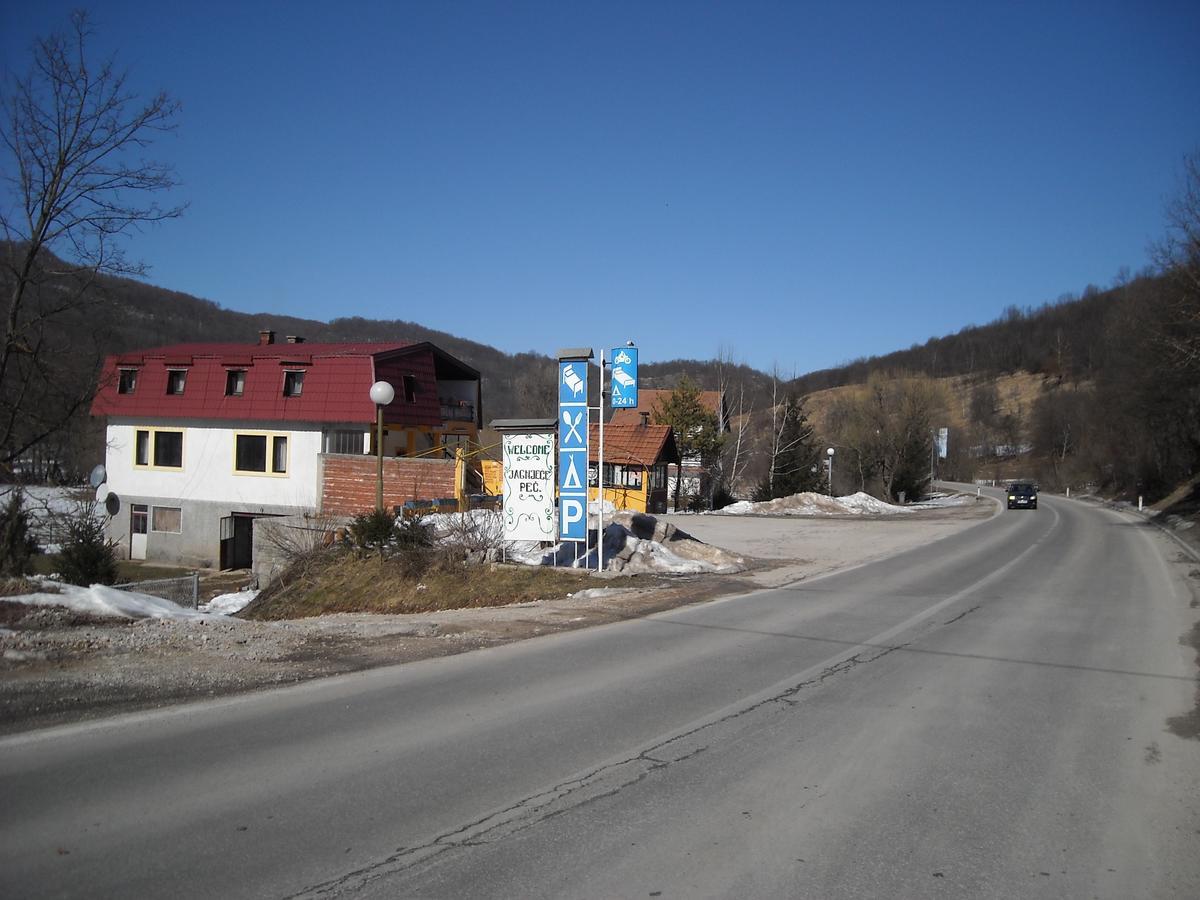 Motel Sretno Good Luck Trnovo Exterior photo